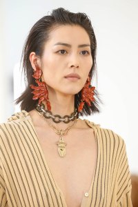 Details at Chloé RTW Spring 2019