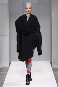 Commes Des Garcons RTW Spring 2019