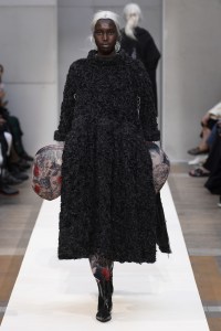 Commes Des Garcons RTW Spring 2019