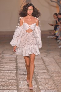 Daizy Shely RTW Spring 2019