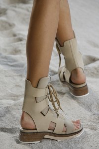 Details at Hermès RTW Spring 2019