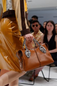 Details at Tod's RTW Spring 2019
