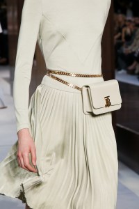 Details at Burberry RTW Spring 2019