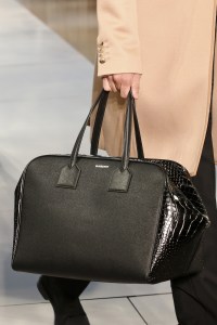Details at Burberry RTW Spring 2019
