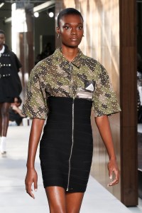 Details at Burberry RTW Spring 2019