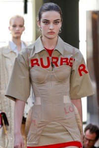 Details at Burberry RTW Spring 2019