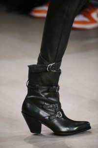 Details at Céline RTW Spring 2019