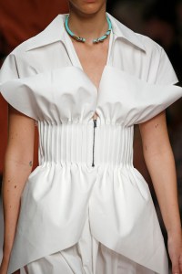 Details at Fendi RTW Spring 2019