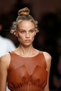 Details at Fendi RTW Spring 2019