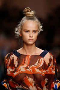 Details at Fendi RTW Spring 2019