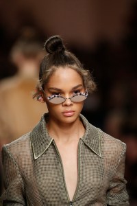 Details at Fendi RTW Spring 2019