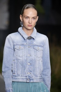 Details at Off-White RTW Spring 2019