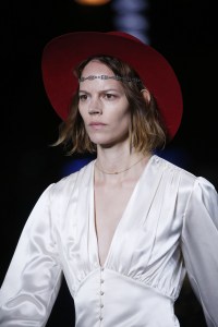 Details a Saint Laurent RTW Spring 2019