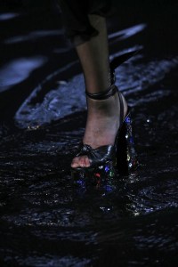 Details a Saint Laurent RTW Spring 2019