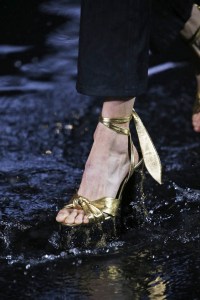 Details a Saint Laurent RTW Spring 2019