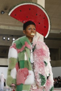 Details at Thom Browne RTW Spring 2019