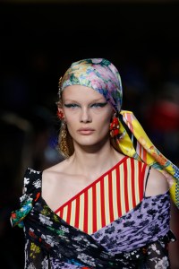 Details at Versace RTW Spring 2019