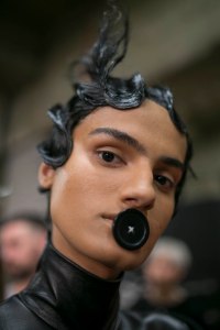 Backstage at Gareth Pugh RTW Spring 2019