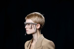 Details at Givenchy RTW Spring 2019