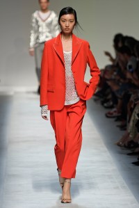 Ermanno Scervino RTW Spring 2019