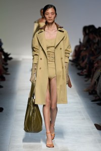 Ermanno Scervino RTW Spring 2019