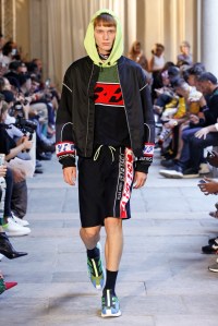 Iceberg RTW Spring 2019