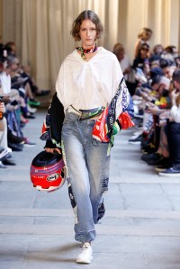 Iceberg RTW Spring 2019
