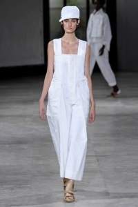 Issey Miyake RTW Spring 2019