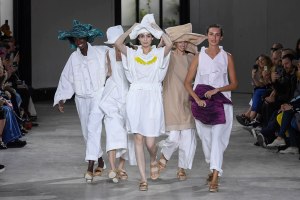 Issey Miyake RTW Spring 2019