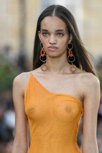Details at Jacquemus RTW Spring 2019