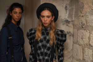 Backstage at John Galliano RTW Spring 2019