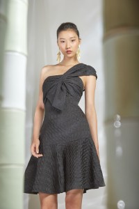Josie Natori RTW Spring 2019