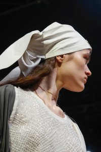 Details at JW Anderson RTW Spring 2019