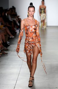 Kim Shui RTW Spring 2019
