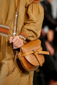 Details at Loewe RTW Spring 2019