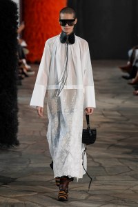 Loewe RTW Spring 2019