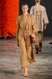 Loewe RTW Spring 2019
