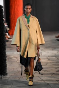 Loewe RTW Spring 2019