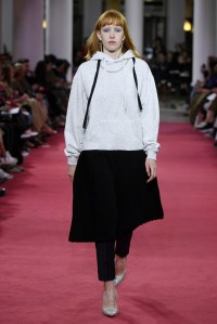 Lutz Huelle RTW Spring 2019