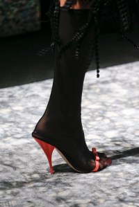 Details at Marco De Vincenzo RTW Spring 2019