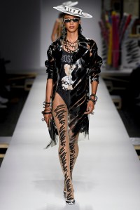 Moschino RTW Spring 2018