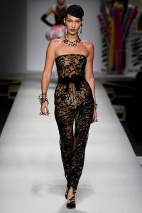 Moschino RTW Spring 2018