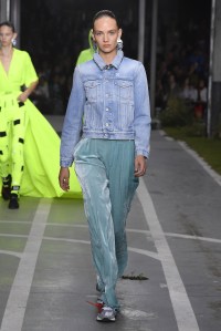 Off-White RTW Spring 2019