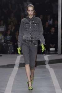 Off-White RTW Spring 2019