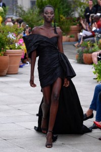 Oscar de la Renta RTW Spring 2019