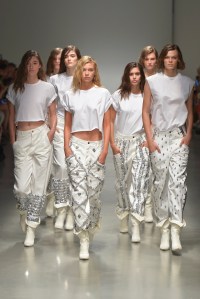 Philosophy di Lorenzo Serafini RTW Spring 2019