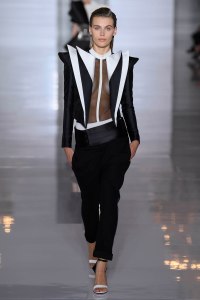 Balmain RTW Spring 2019