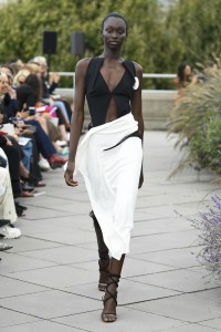Roland Mouret RTW Spring 2019
