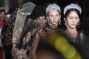 Simone Rocha RTW Spring 2019