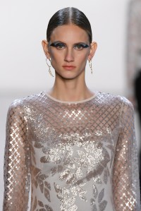 Tadashi Shoji RTW Spring 2019